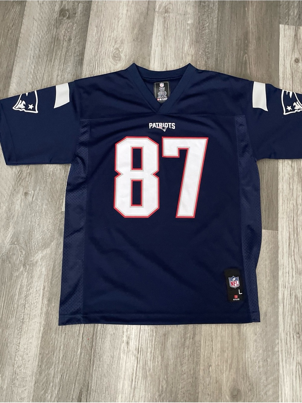 New England Patriots Rob Gronkowski  On The Field Jersey Size YOUTH Large